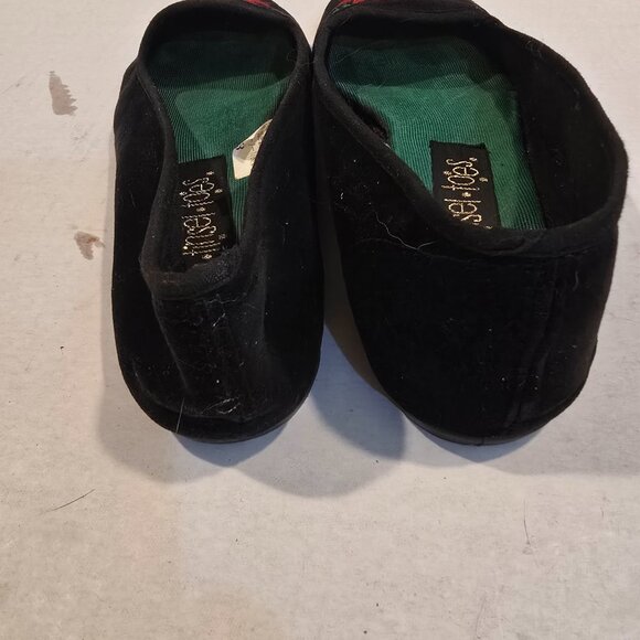 Women's Flat Shoes Black Velvet Embroidered Poinsettia Design Tinsel Toes Size 8 - Picture 4 of 13
